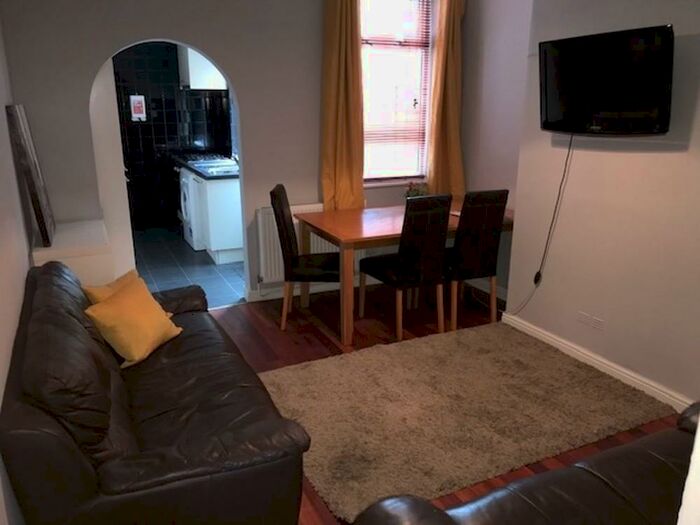 2 Bedroom Property To Rent In Arnold Street, Derby, DE22