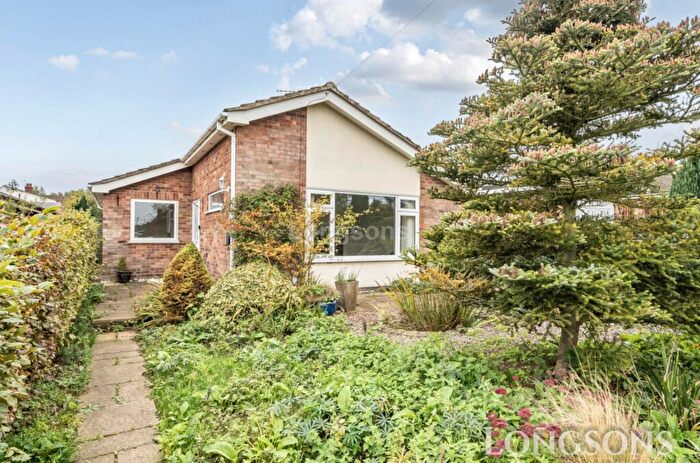 3 Bedroom Detached Bungalow For Sale In Southend, Bradenham, IP25