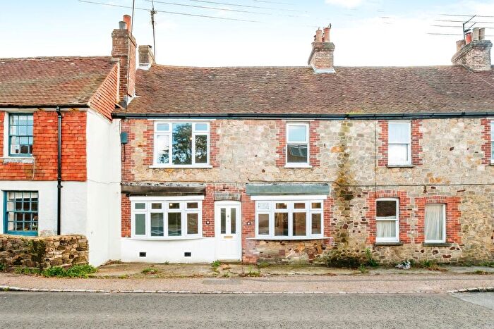1 Bedroom Flat For Sale In London Road, Watersfield, West Sussex, RH20