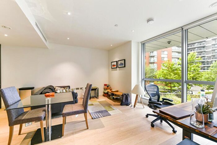 1 Bedroom Apartment To Rent In Charrington Tower, New Providence Wharf, London, E14