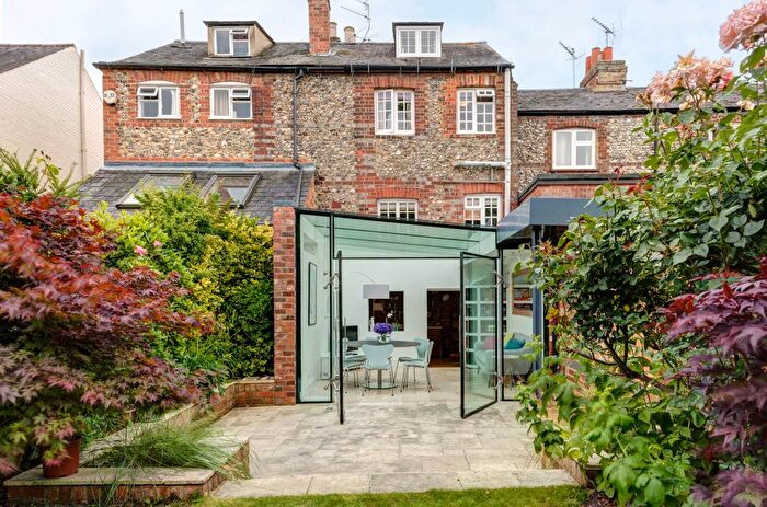 3 Bedroom Terraced House To Rent In Church Street, Henley On Thames, RG9