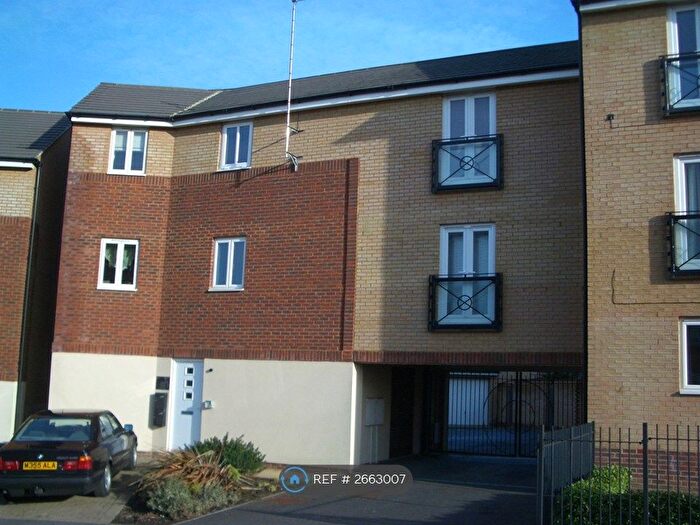 2 Bedroom Flat To Rent In Osier Avenue, Hampton Centre, Peterborough, PE7