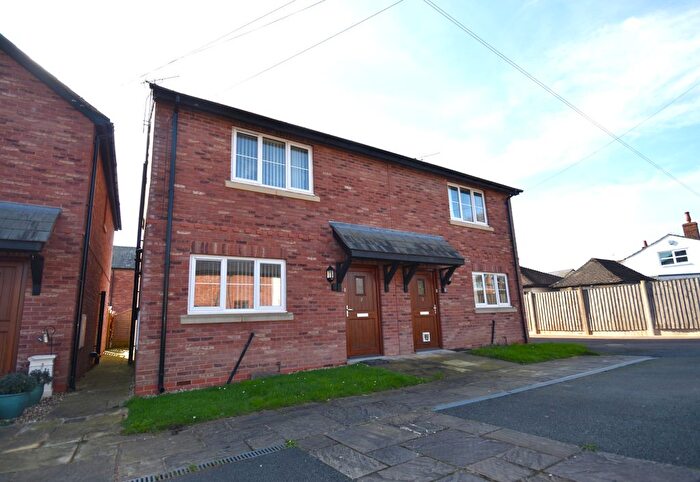 3 Bedroom Semi-Detached House For Sale In Chester Road, Nomans Heath, SY14