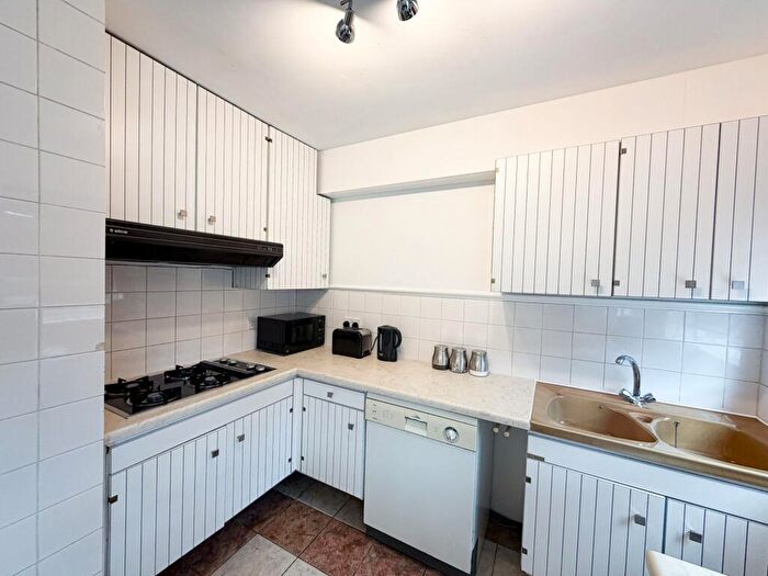 1 Bedroom Flat To Rent In London, E17