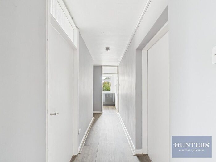 2 Bedroom Flat To Rent In Belworth Court, Hatherley Road, GL51