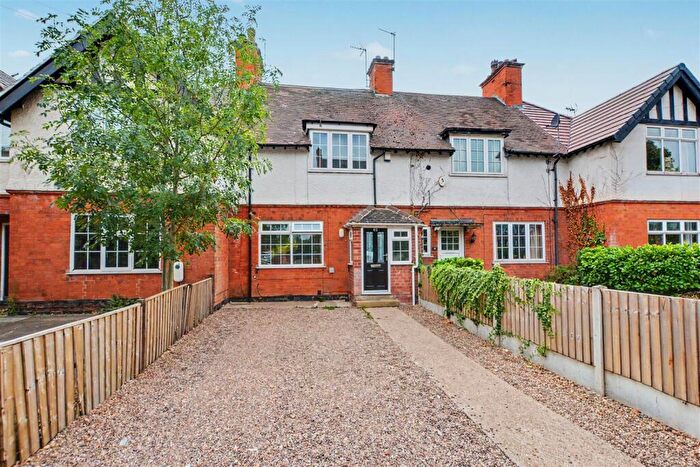 3 Bedroom Terraced House For Sale In Dovecote Lane, Beeston, NG9