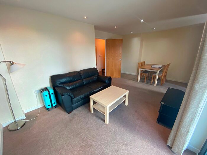 2 Bedroom Flat To Rent In Apartment, Salubrious Court, Salubrious Passage, Swansea, SA1