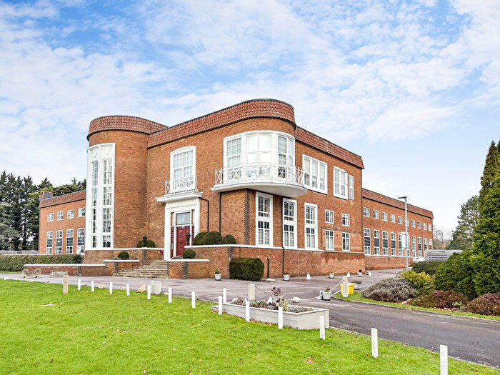 1 Bedroom Flat For Sale In The Residence, Saunderton, HP14