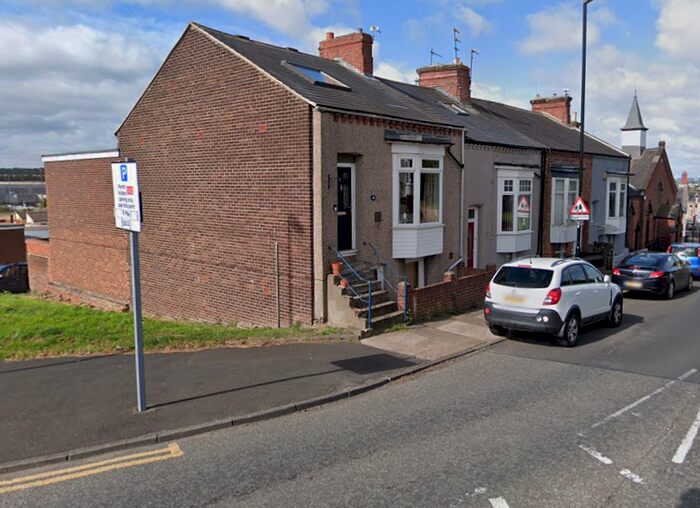 1 Bedroom Flat To Rent In Dean Terrace, Southwick, Sunderland, SR5