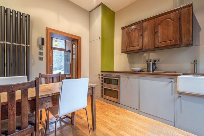 1 Bedroom Flat To Rent In Crucifix Lane, London, SE1