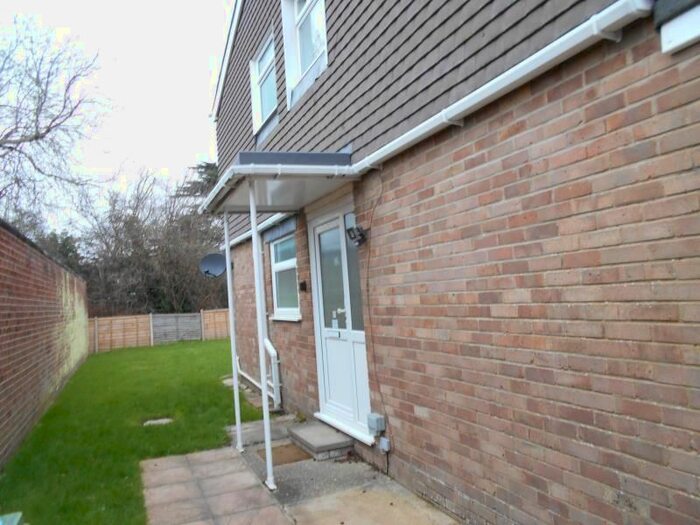 1 Bedroom Flat To Rent In Bucknor Close, Bognor Regis PO21