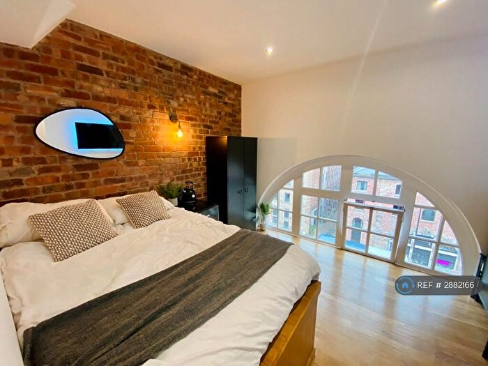 Studio To Rent In Chorlton St, Manchester, M1
