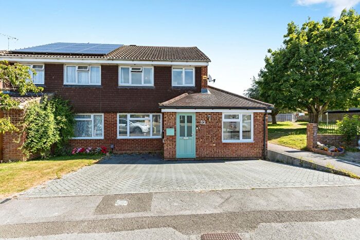 4 Bedroom Semi-Detached House For Sale In Sycamore Avenue, Horsham, West Sussex, RH12