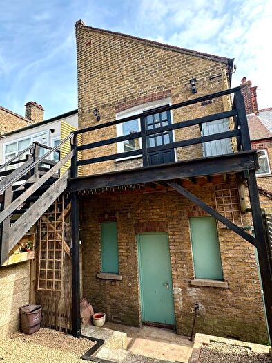 3 Bedroom Maisonette To Rent In York Street, Broadstairs, Kent, CT10