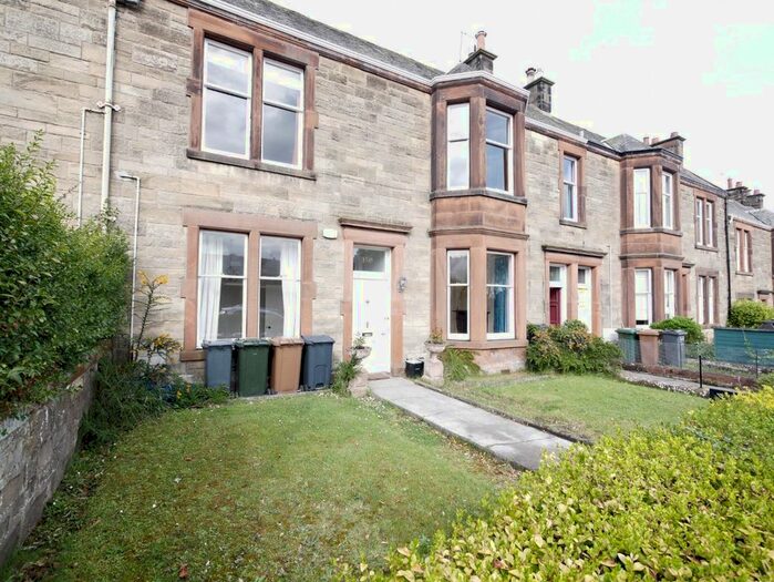3 Bedroom Flat To Rent In Braid Road, Braids, Edinburgh, EH10