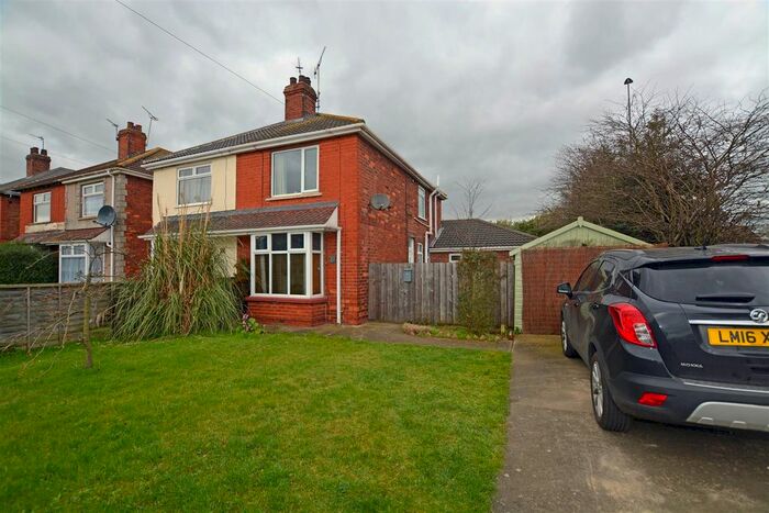 3 Bedroom Semi-Detached House To Rent In Ville Road, Scunthorpe, DN16