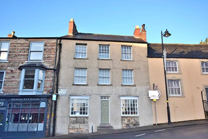 1 Bedroom Apartment For Sale In Frenchgate, Richmond, DL10