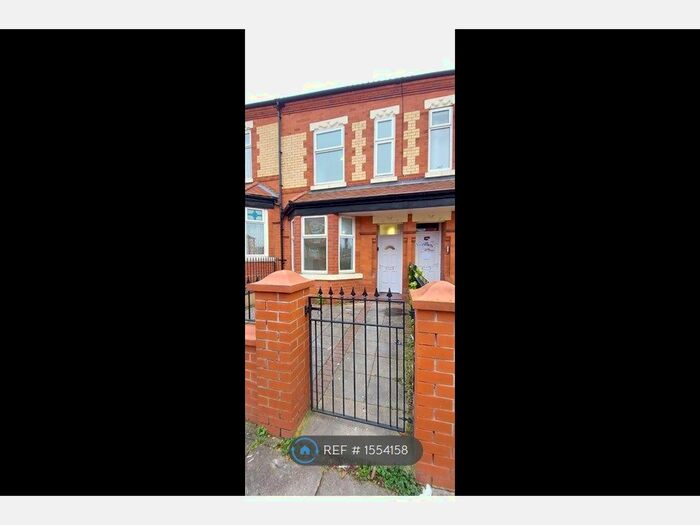3 Bedroom Terraced House To Rent In Manley Street, Salford, M7