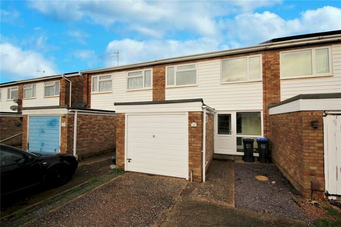 3 Bedroom Terraced House To Rent In Willow Crescent, Worthing, West Sussex, BN13