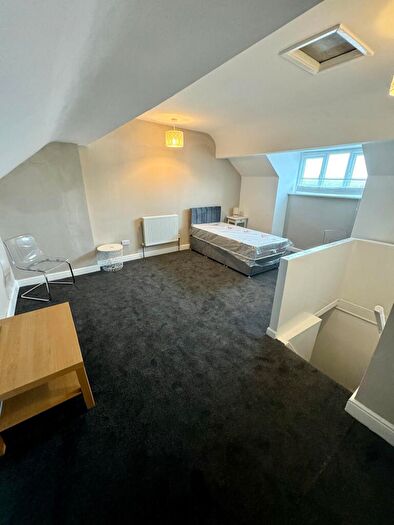 1 Bedroom Semi Detached House To Rent In Shirecliffe Lane, Sheffield, S3