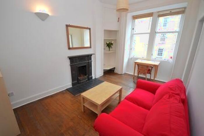 2 Bedroom Flat To Rent In Nicolson Street, Edinburgh, EH8