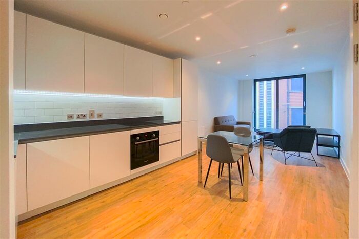 1 Bedroom Apartment To Rent In Mount Yard, M4