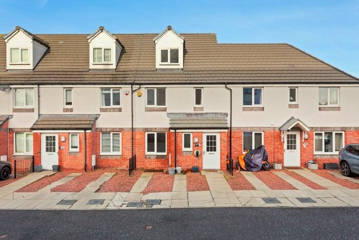 4 Bedroom Terraced House To Rent In Dunipace Road, South Gyle, Edinburgh, EH12