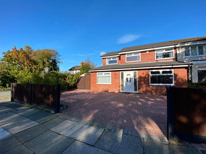 4 Bedroom Semi-Detached House For Sale In Chesterfield Road, Liverpool, L23