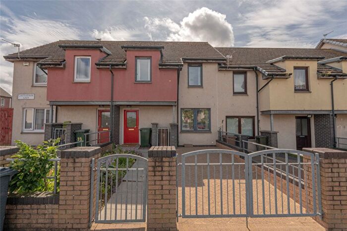 3 Bedroom Terraced House For Sale In Castlepark Gait, Edinburgh, EH16
