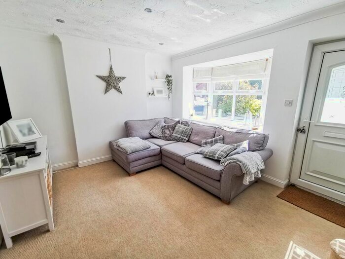 2 Bedroom End Terrace House To Rent In Cheviot Close, Trowbridge, BA14