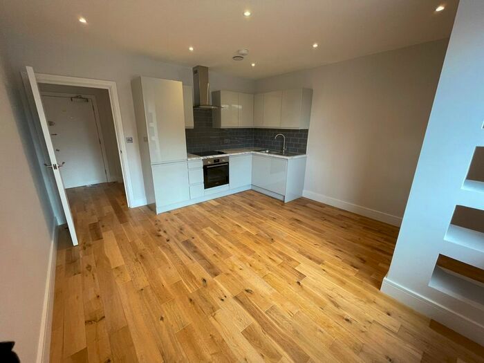 1 Bedroom Flat To Rent In Southampton Road, Eastleigh SO50