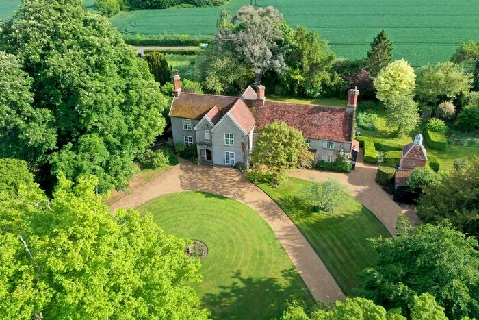 6 Bedroom Detached House For Sale In Stoke Ash, Eye, IP23