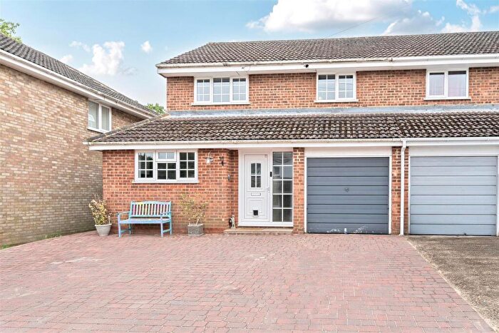 4 Bedroom Semi-Detached House For Sale In Byways, Yateley, GU46