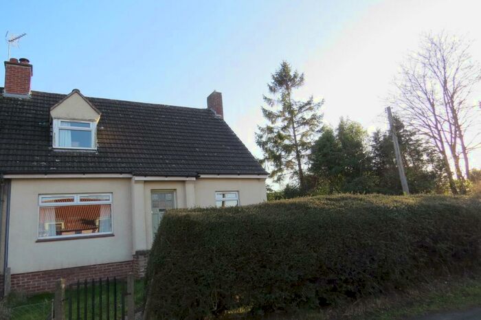 3 Bedroom Semi-Detached House To Rent In Woodborough Road, Winscombe, North Somerset, BS25