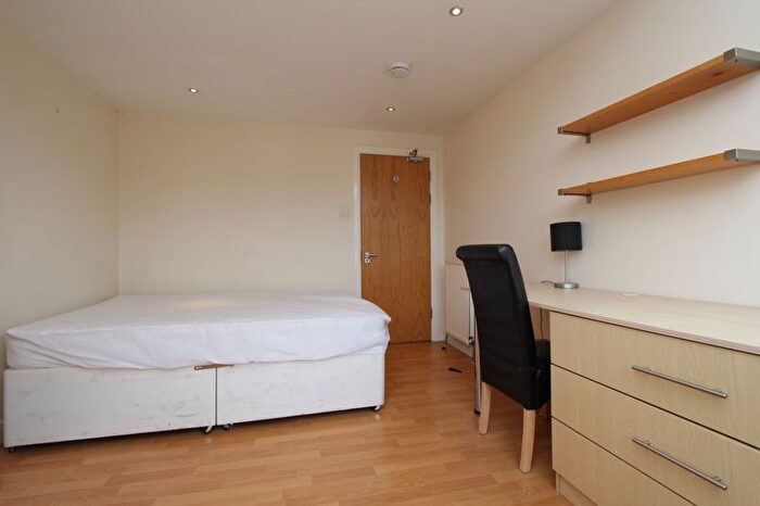 7 Bedroom Flat To Rent In Shortridge Terrace, Jesmond, Newcastle Upon Tyne, NE2