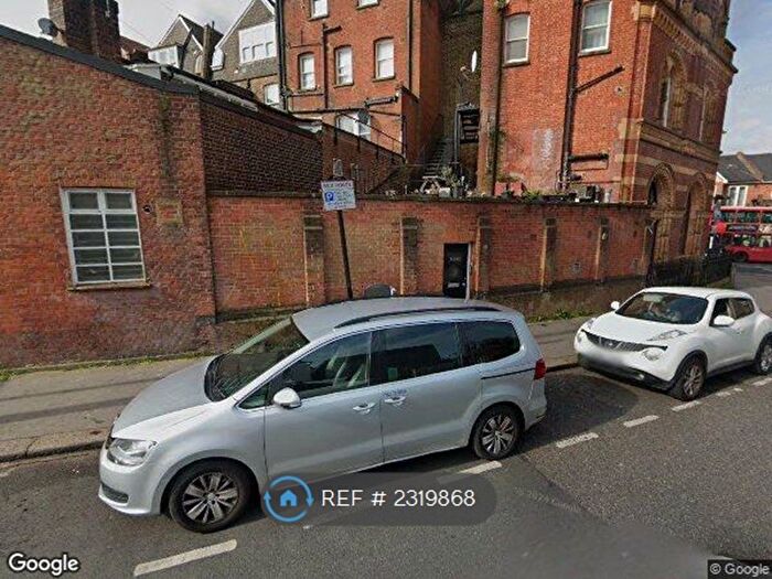 1 Bedroom Flat To Rent In London Road, London, SW16