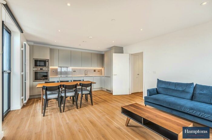 3 Bedroom Apartment To Rent In A George Street Croydon, CR0