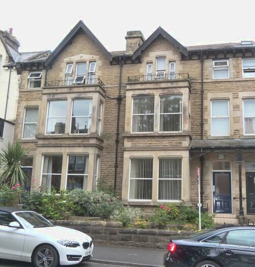 2 Bedroom Flat To Rent In Valley Drive, Harrogate, HG2