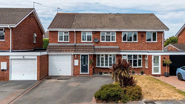 4 Bedroom Semi Detached House For Sale In Forge Croft, Minworth, Sutton Coldfield, B76