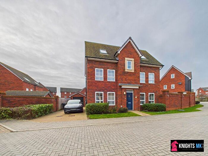 4 Bedroom Detached House To Rent In Martina Close, Fairfields, MK11