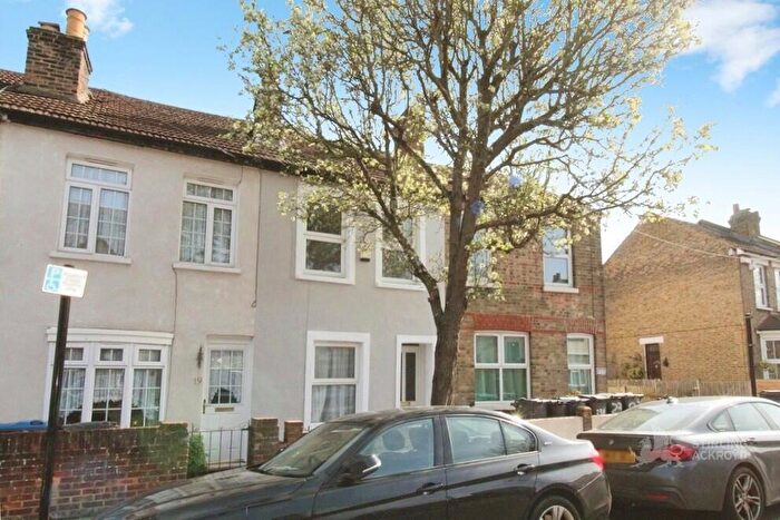2 Bedroom Terraced House To Rent In Northbrook Road, Croydon, CR0