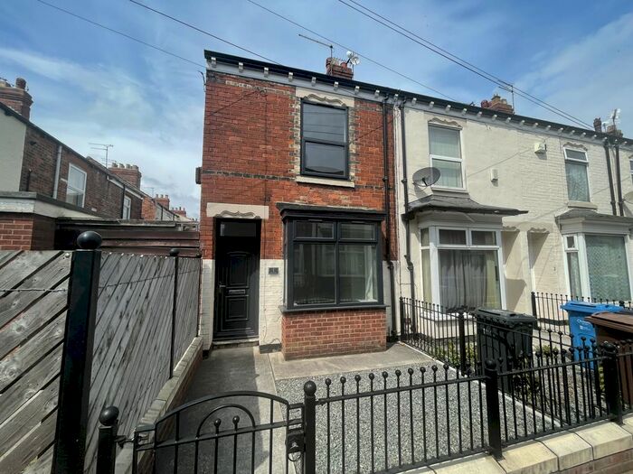 2 Bedroom Terraced House To Rent In Clive Vale, Estcourt Street, HU9