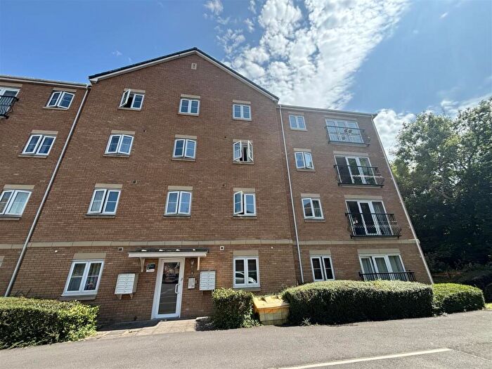 2 Bedroom Apartment For Sale In Wyncliffe Gardens, CF23
