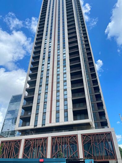 1 Bedroom Flat To Rent In March Wall, London, E14