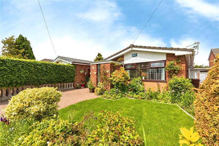 2 Bedroom Bungalow For Sale In Stanley Road, Radcliffe, Manchester, Greater Manchester, M26
