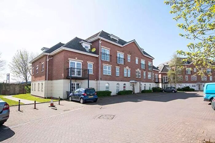 2 Bedroom Flat For Sale In Garden Close, Poulton-Le-Fylde, FY6