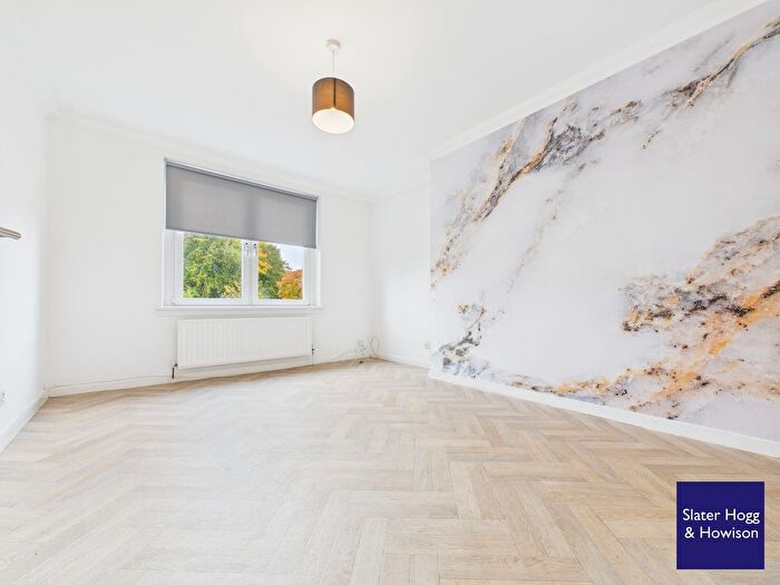 3 Bedroom Flat To Rent In West Mains Road, East Kilbride, G74