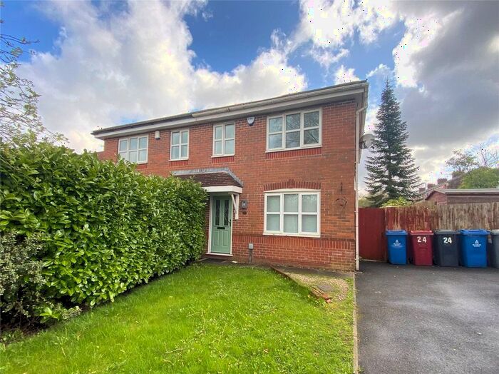 3 Bedroom Semi-Detached House To Rent In Millwood Close, Blackburn, BB2