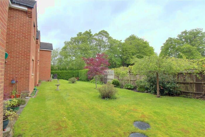 2 Bedroom Retirement Property For Sale In Upper Gordon Road, Camberley, Surrey, GU15