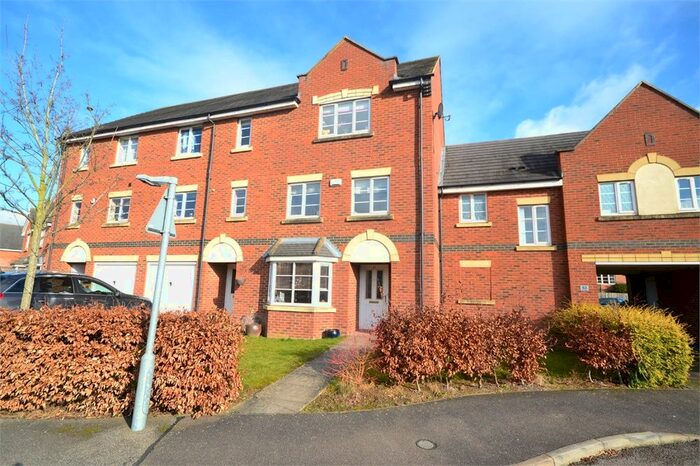 4 Bedroom Terraced House To Rent In The Meadows, Grange Park, Northampton NN4